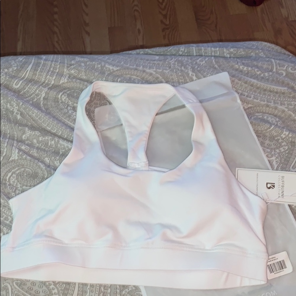 NWT BUFFBUNNY COLLECTION BARE SPORTS BRA